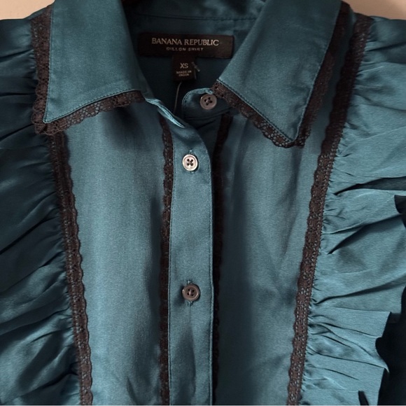 BANANA REPUBLIC RUFFLED DILLON BUTTON UP BLOUSE SIZE XS TEAL - Picture 4 of 8
